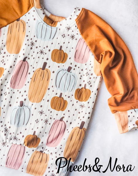 Magic Pumpkins Raglan Tunic (18/24m RTS)